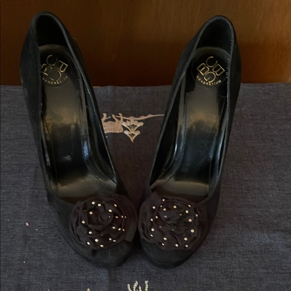 BCBG Generation Black High Heels with Floral Detail